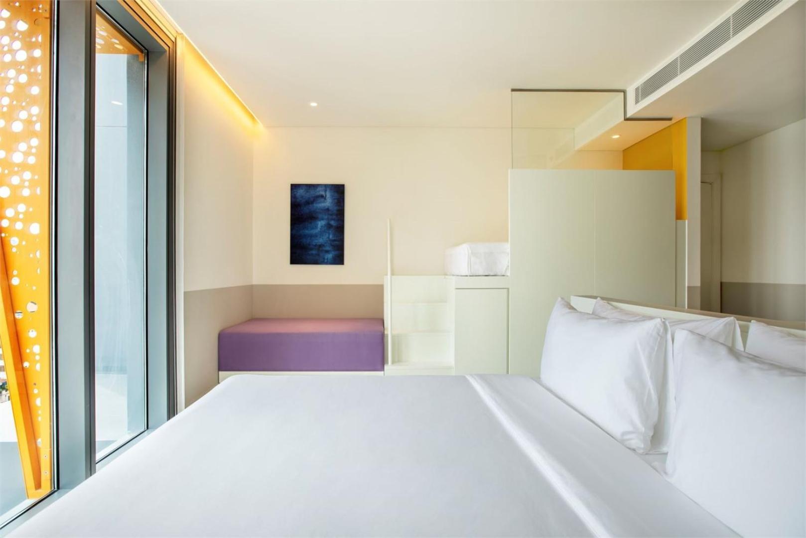 Wink Hotel Saigon Centre - 24Hrs Lifestyle Stay Хошимін Екстер'єр фото